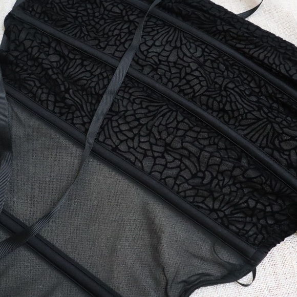 Maidenform Lace Mesh Black Corset NWT - Picture 9 of 14